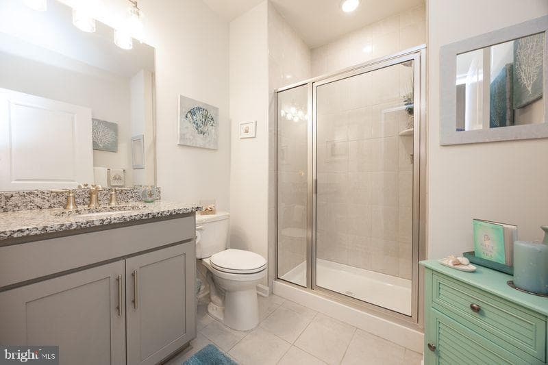 1008 Campbell Way photo 7