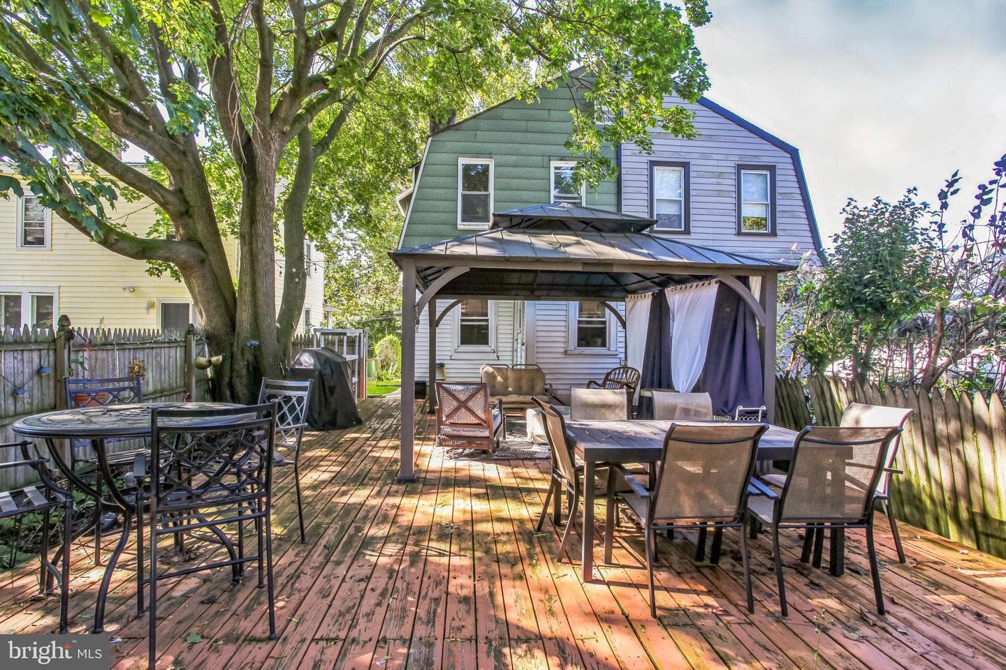 415 Franklin Avenue photo 30