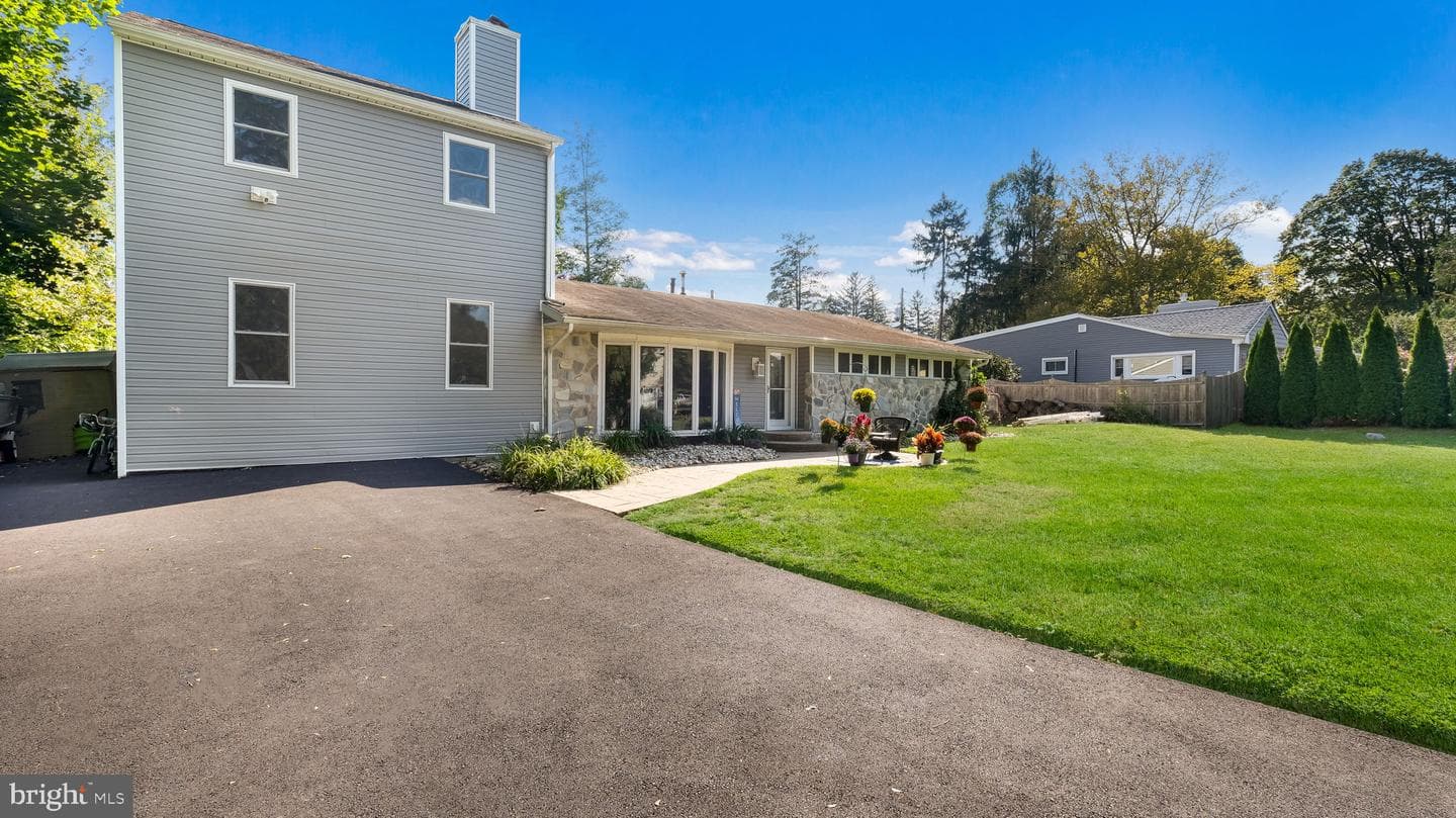 1341 Carol Road photo 7
