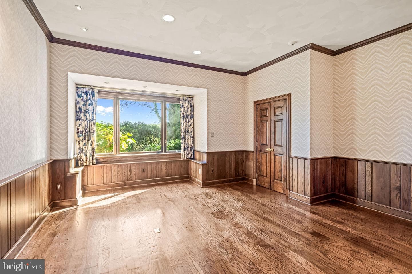 1225 Country Club Road photo 53