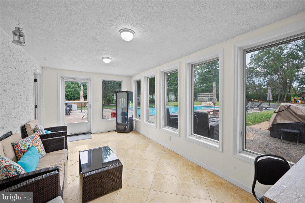 1653 Bridle Path Drive photo 23