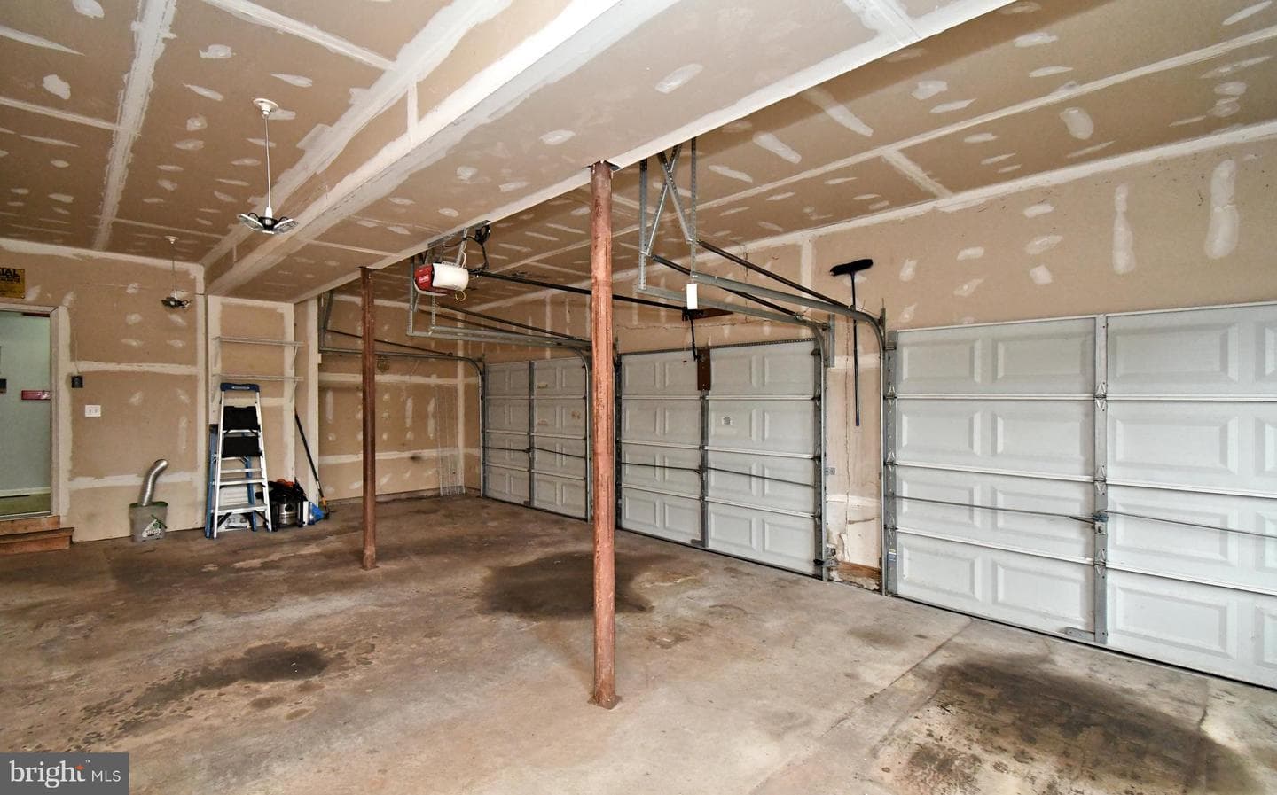2234 Locust Drive photo 57