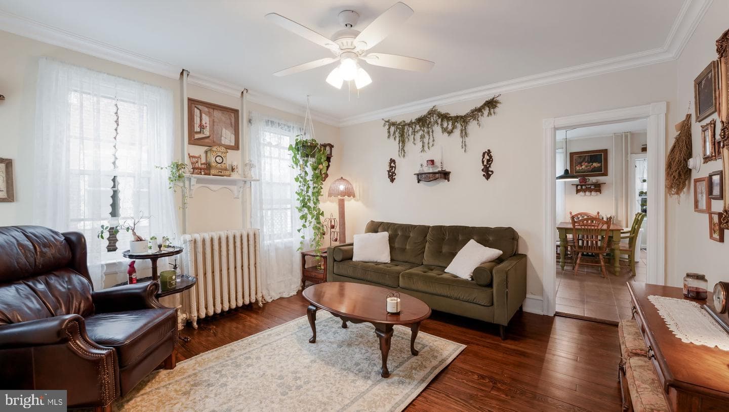 428 E Broad Street photo 8