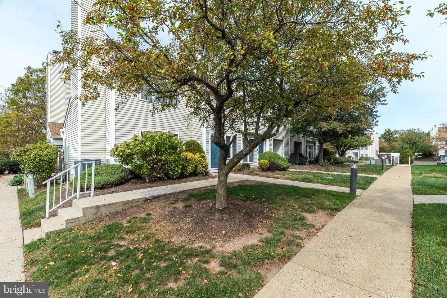901 Barbaras Court photo 2