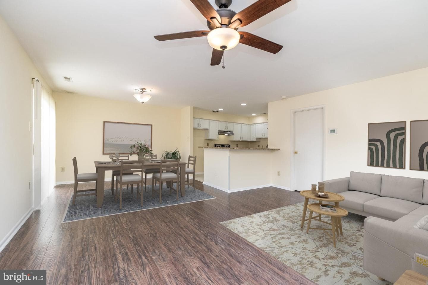 901 Barbaras Court photo 8