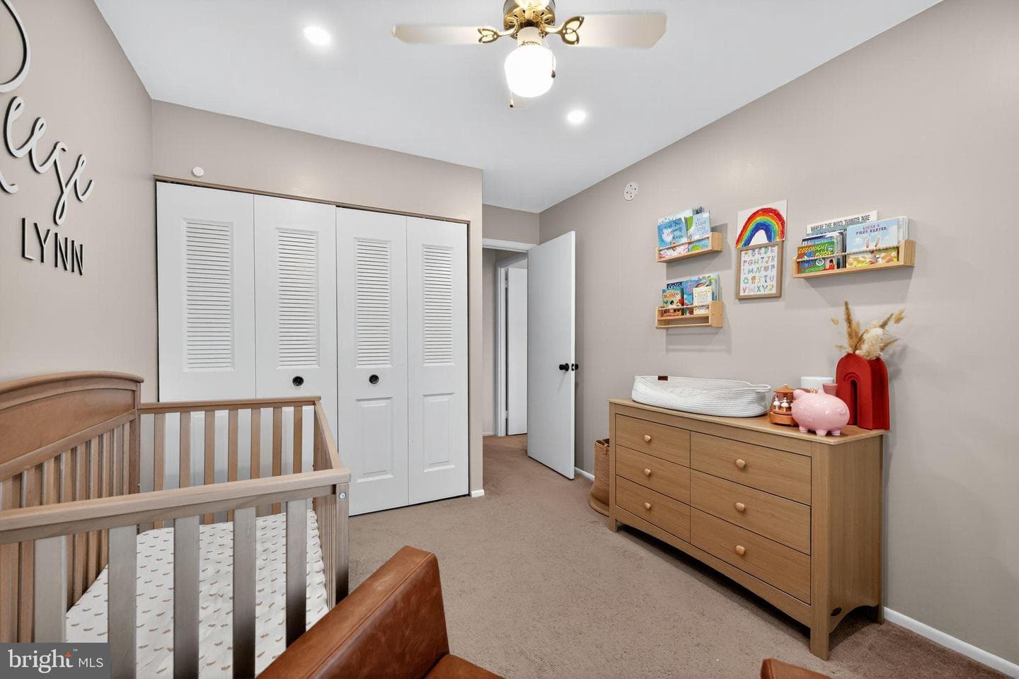 309 Woodside Circle photo 24