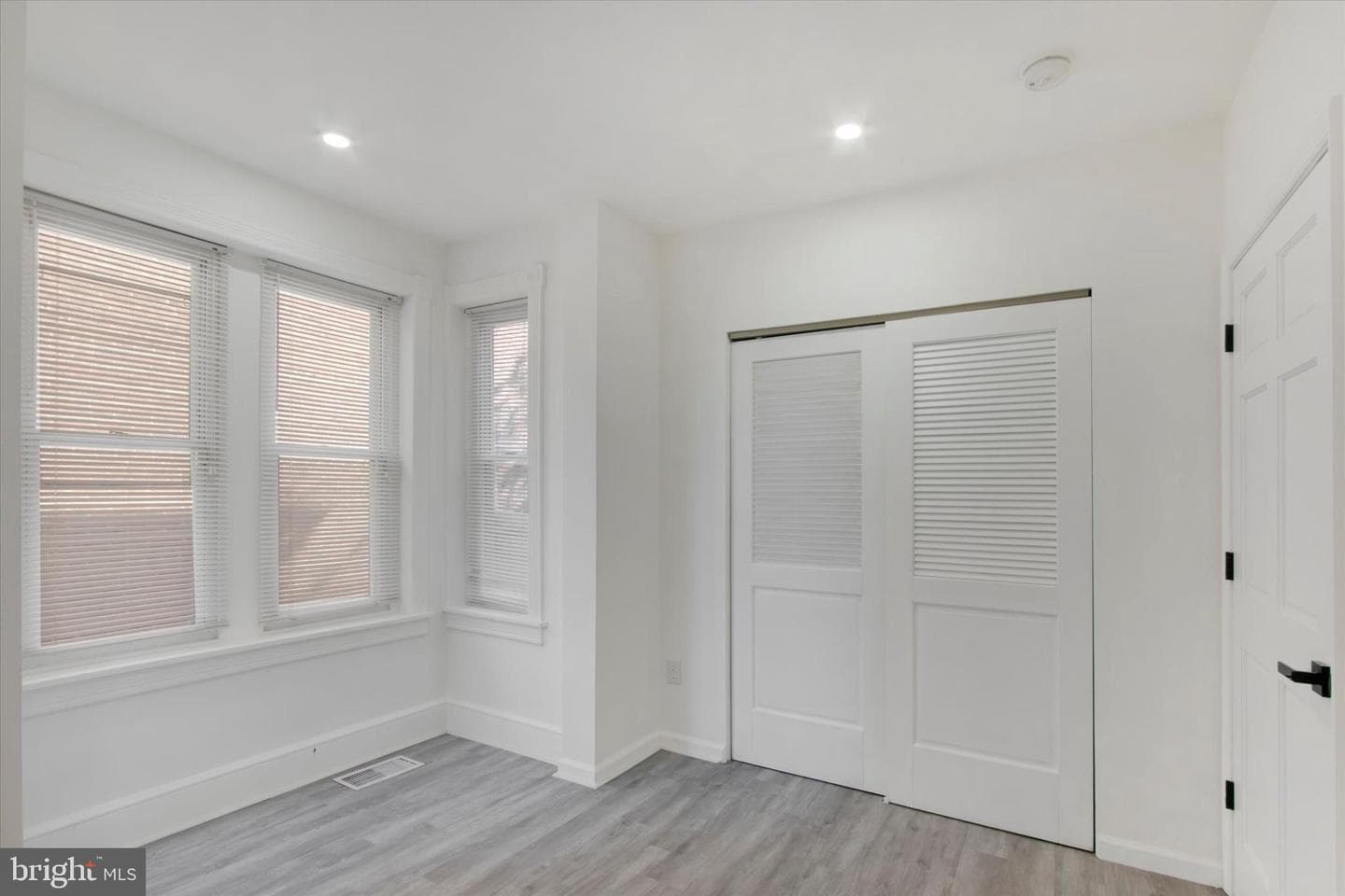 627 Chestnut Street photo 13