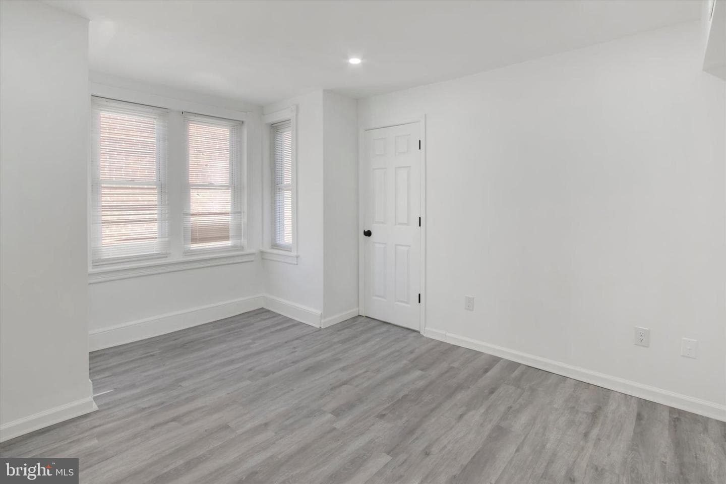 627 Chestnut Street photo 23