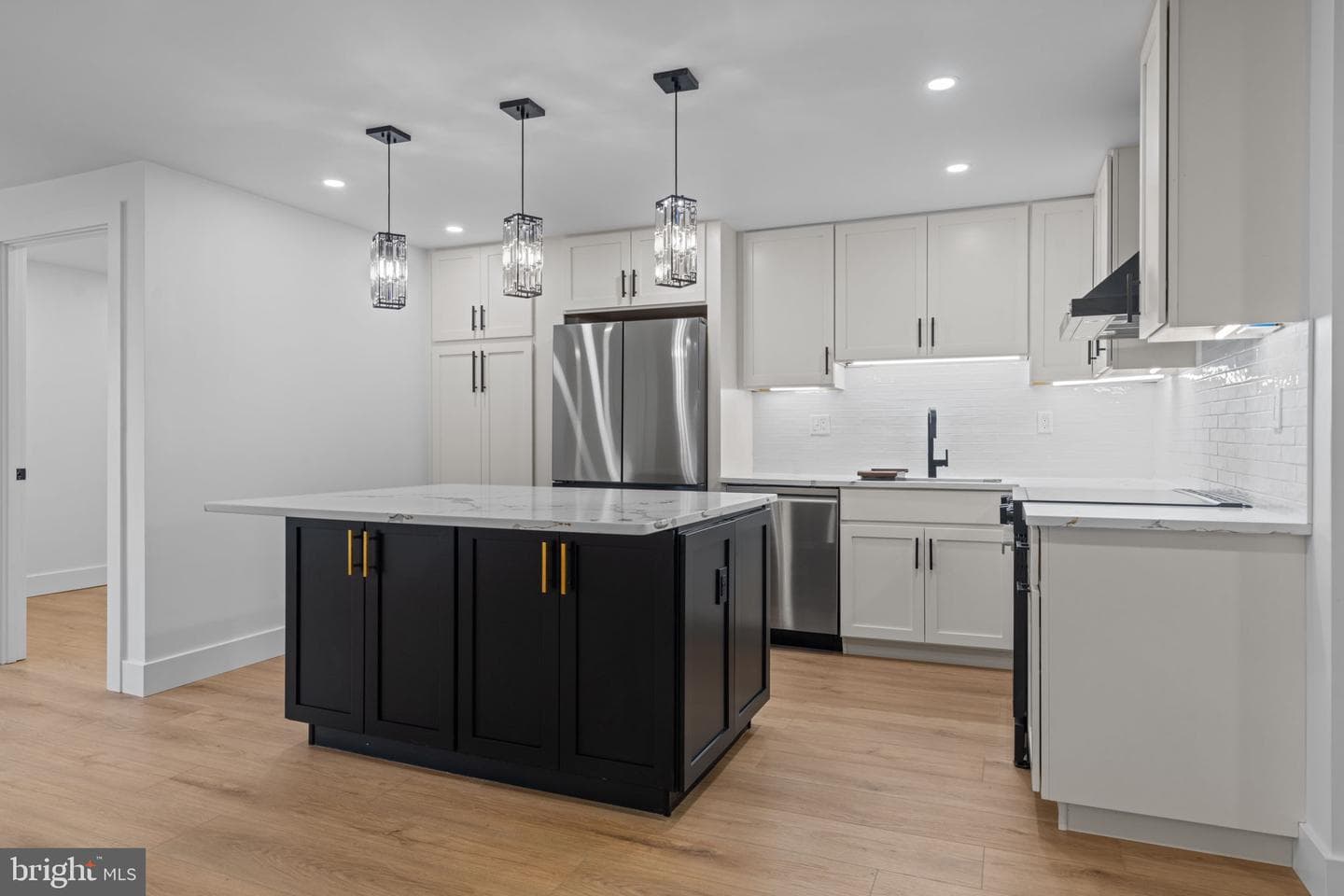 103 W Montgomery Avenue #4-B photo 4