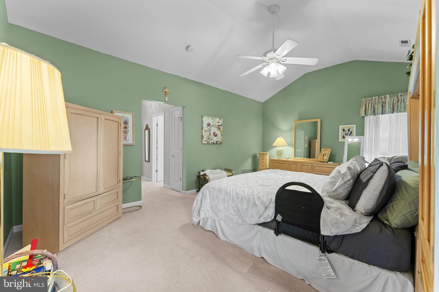 757 Village Avenue photo 22