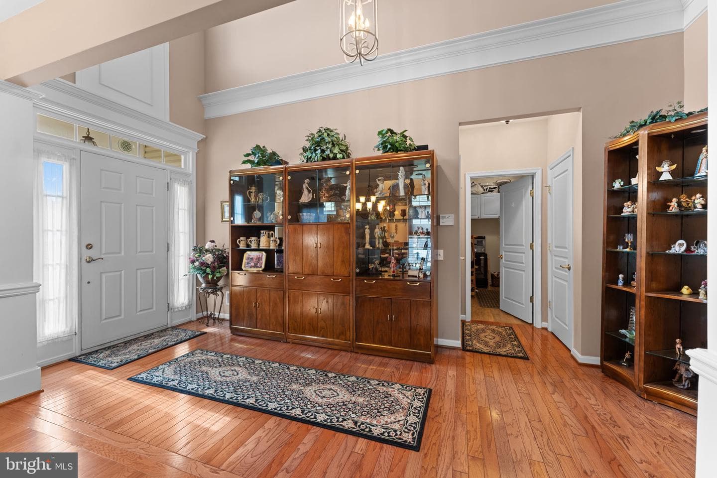757 Village Avenue photo 6