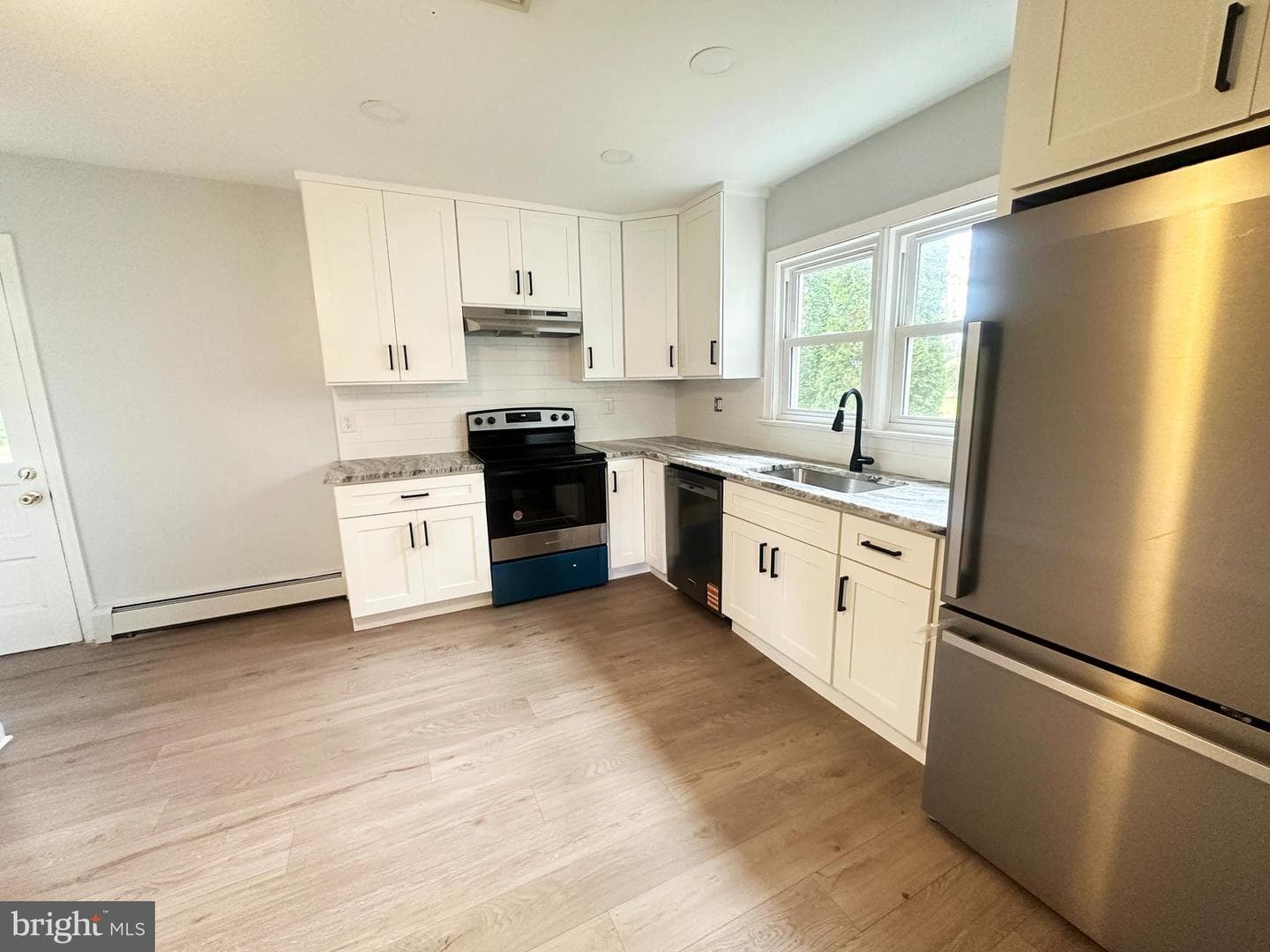 316 Pennbrook Avenue photo 4