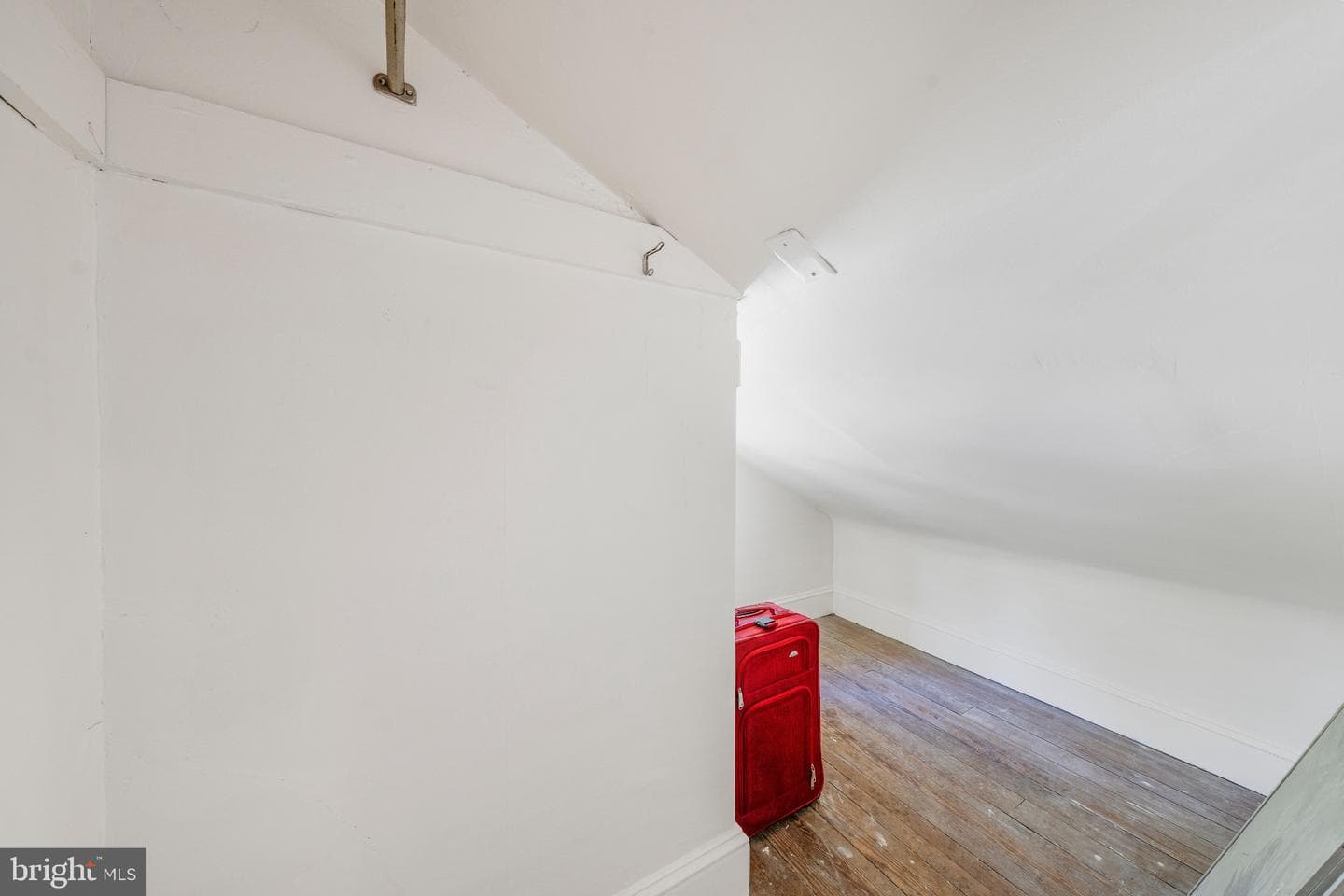 8210 Westminster Road photo 23