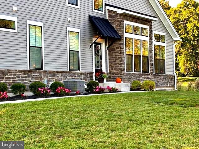 15 Umbrell Drive photo 1