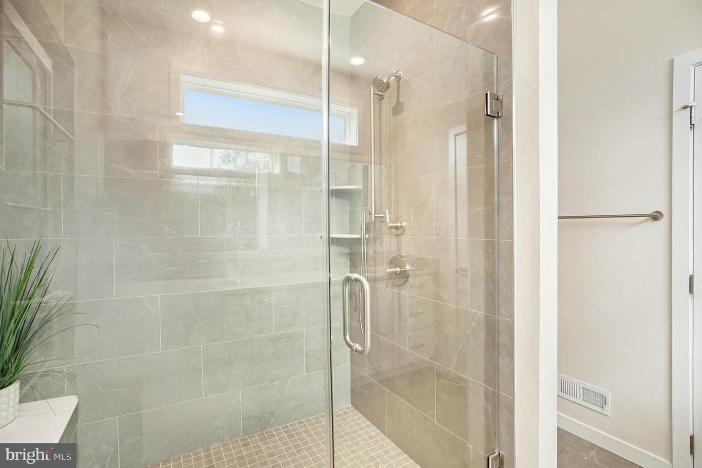 15 Umbrell Drive photo 22