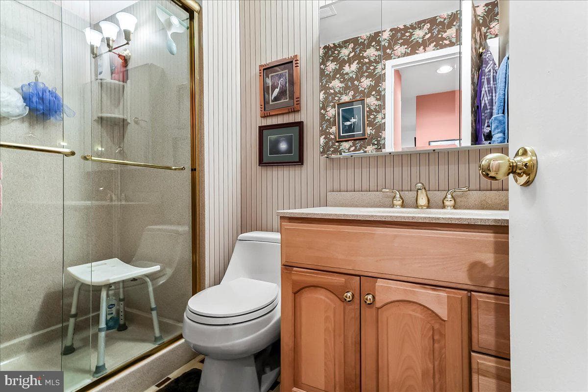 1640 Oakwood Drive #w114 photo 13