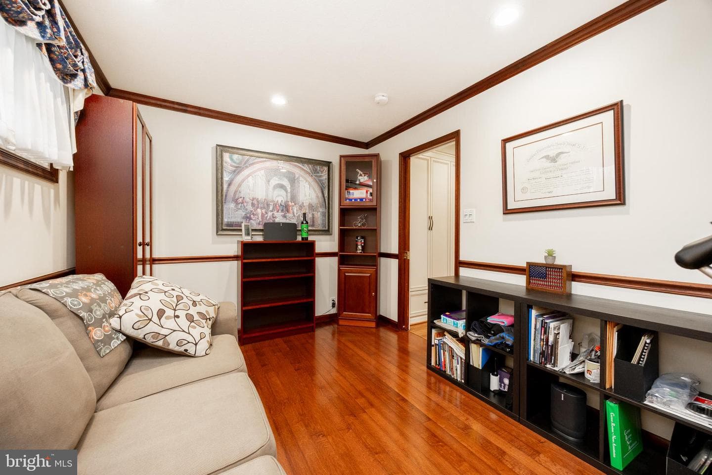 4 E Church Road photo 39