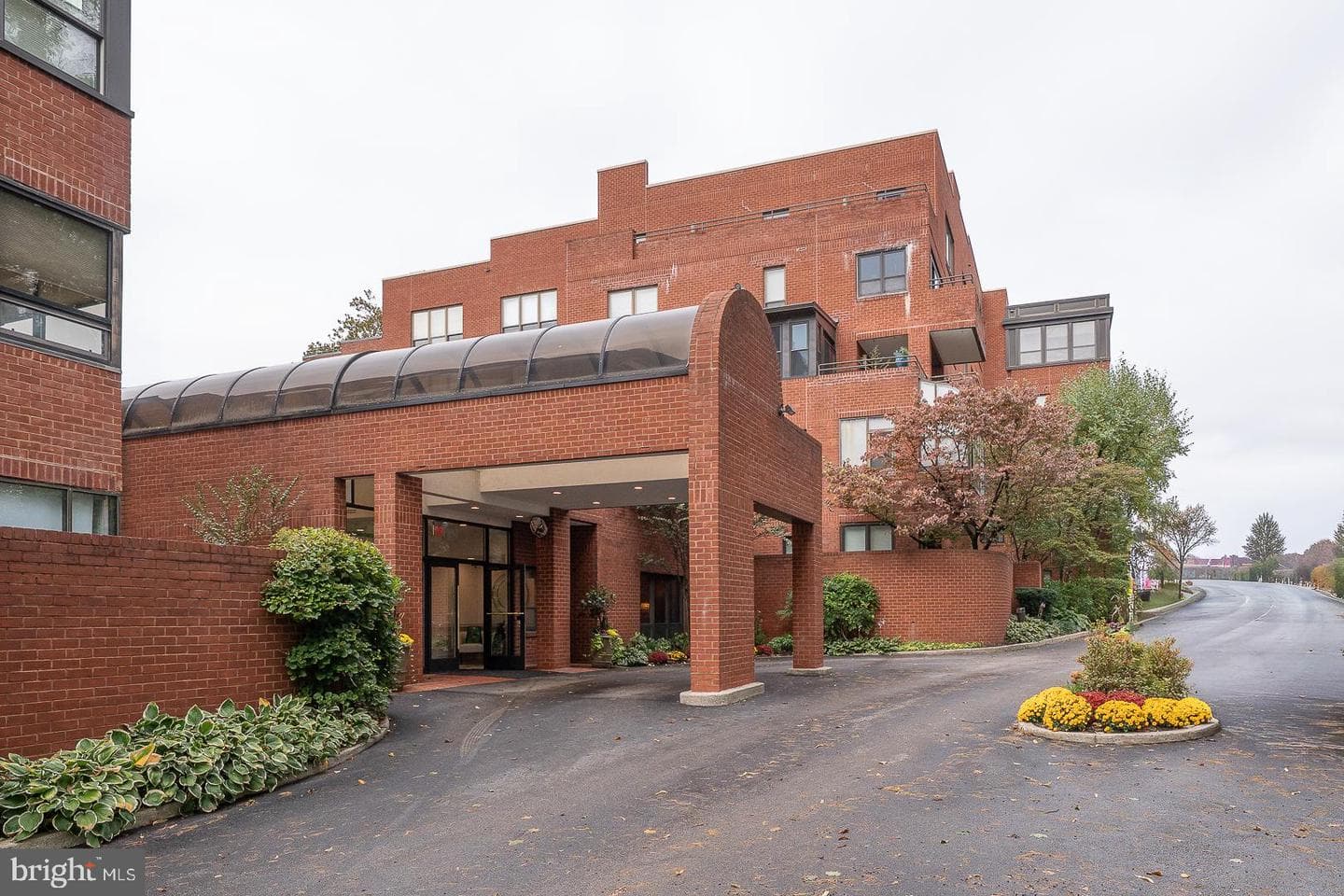 101 Cheswold Lane #5-E photo 2