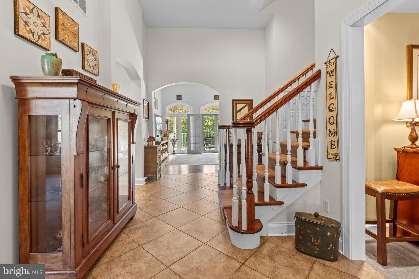 681 Kingswood Vale photo 12