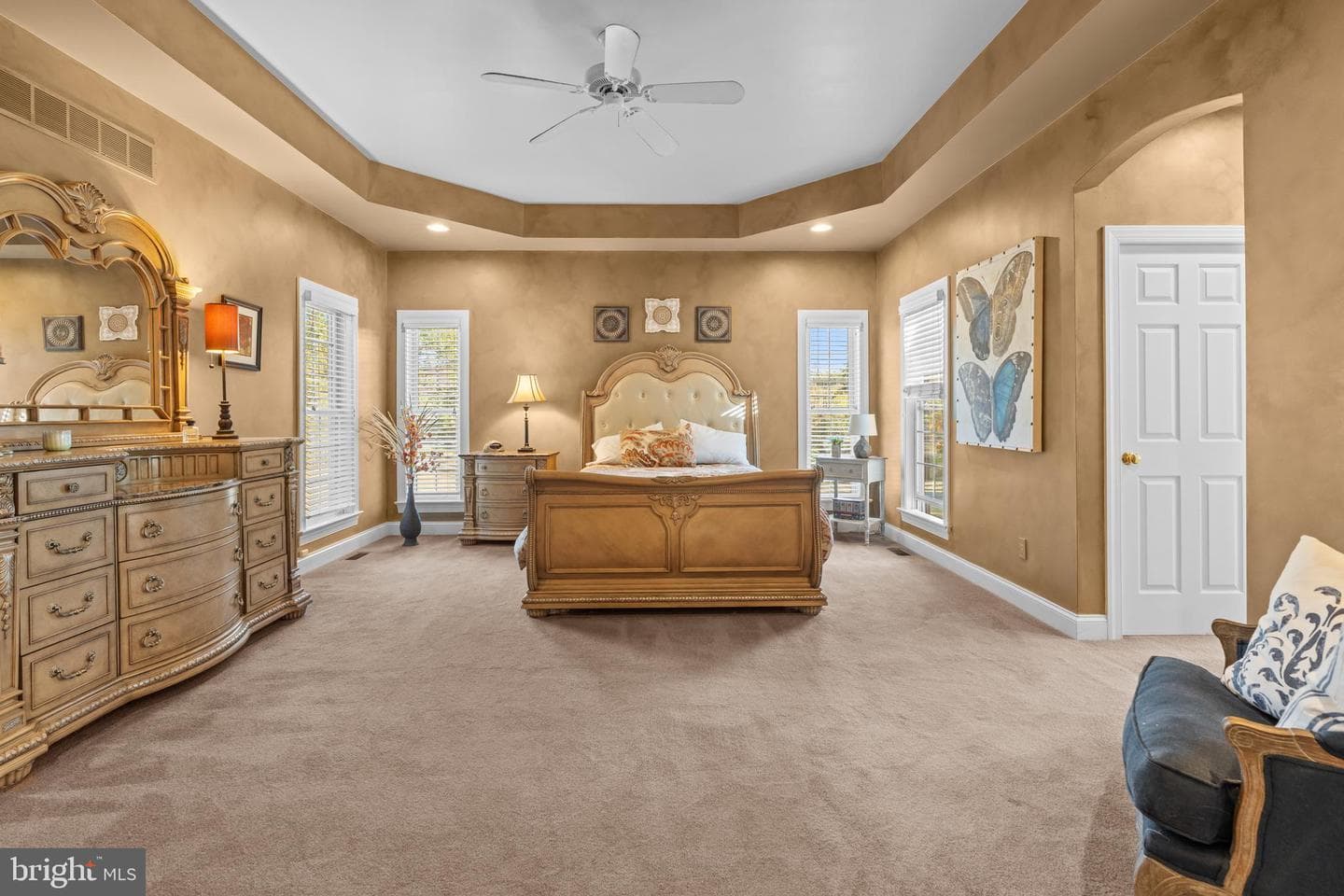 681 Kingswood Vale photo 26