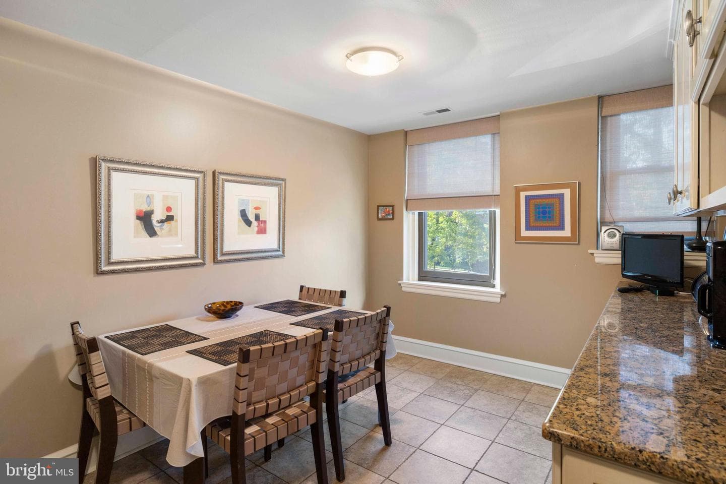 900 Valley Road #d-203 photo 11