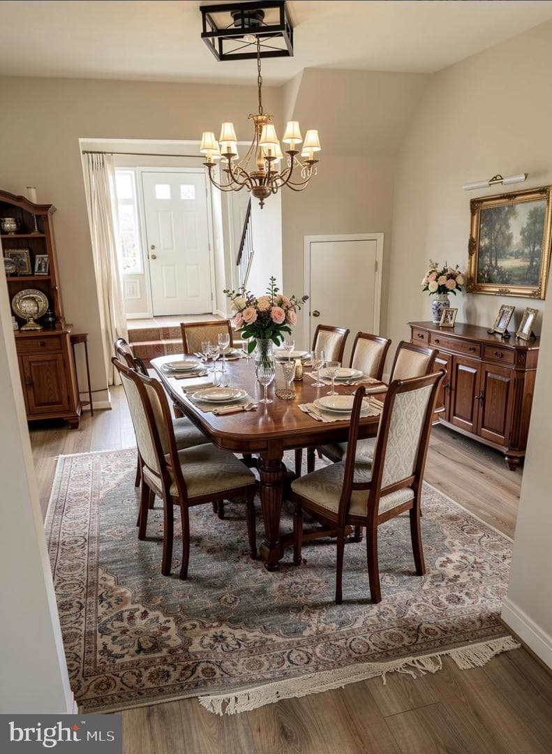 111 Clemens Court photo 4