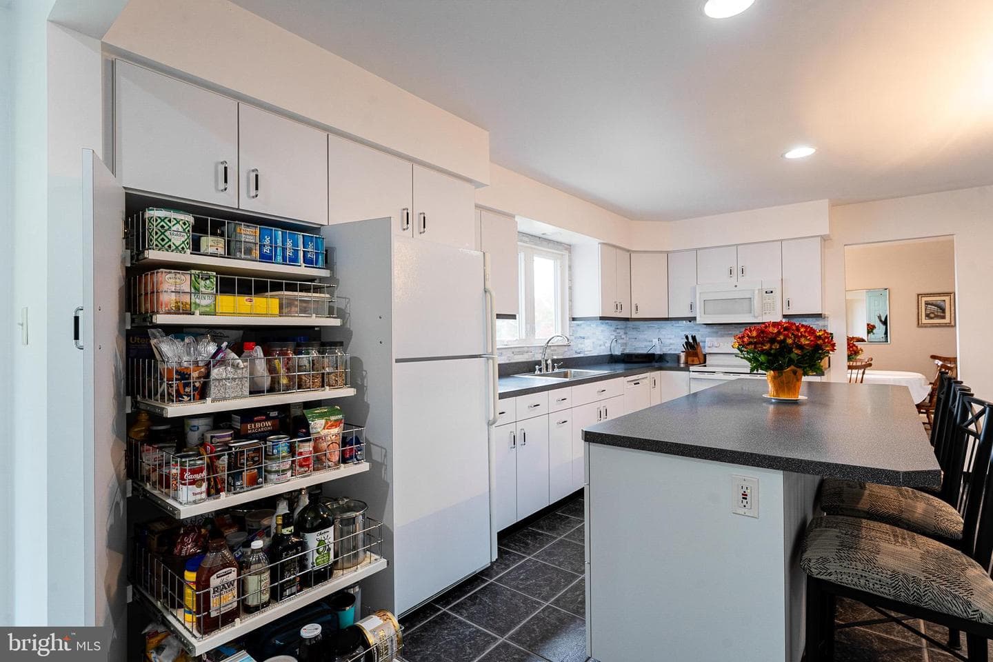 1036 Edgewood Drive photo 11