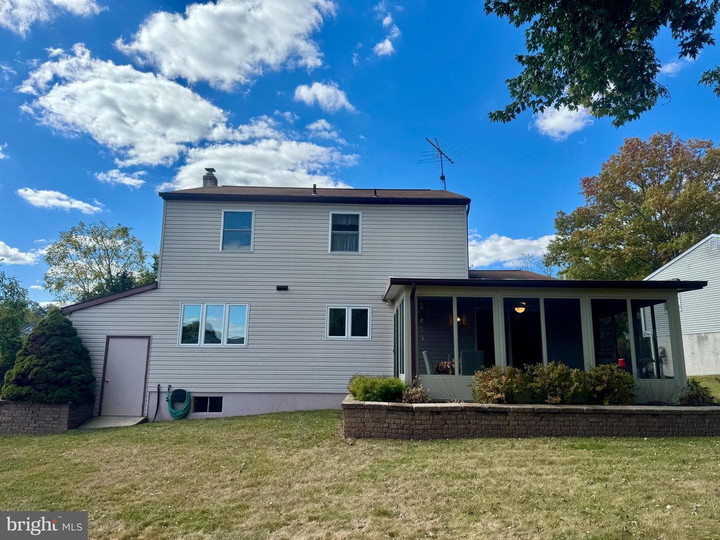 1036 Edgewood Drive photo 34