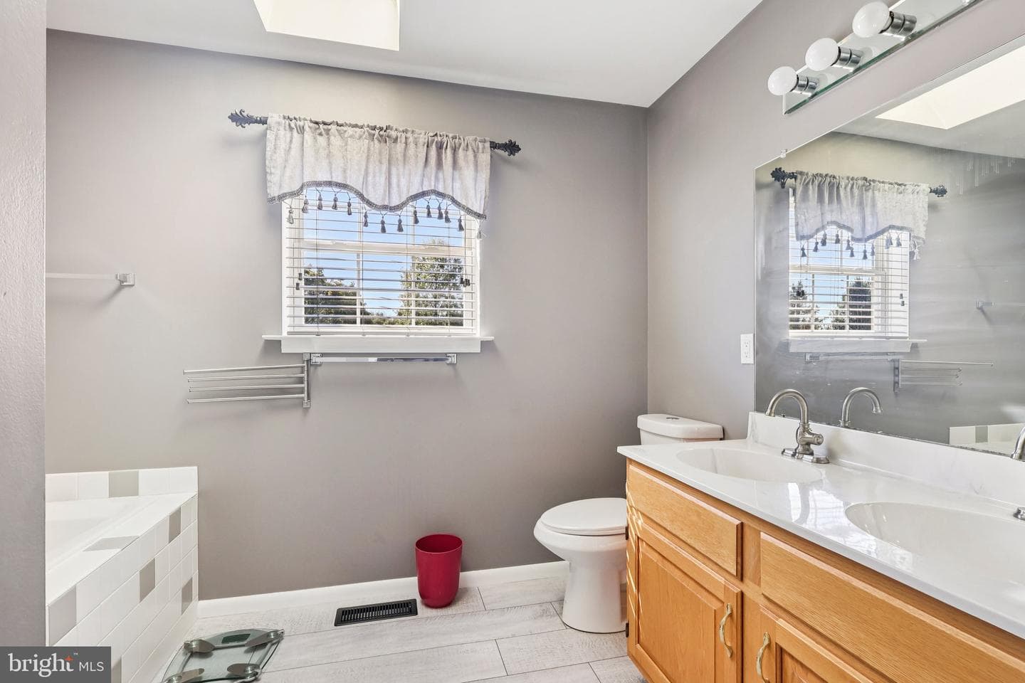 104 Berkshire Lane photo 26