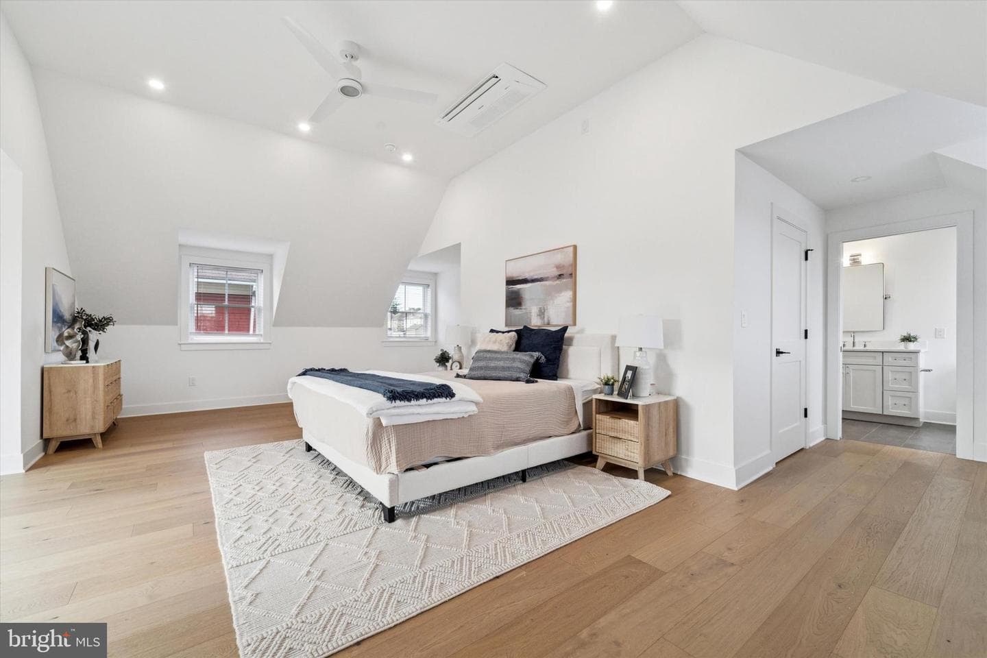 25 N Ridge Ave # A photo 23