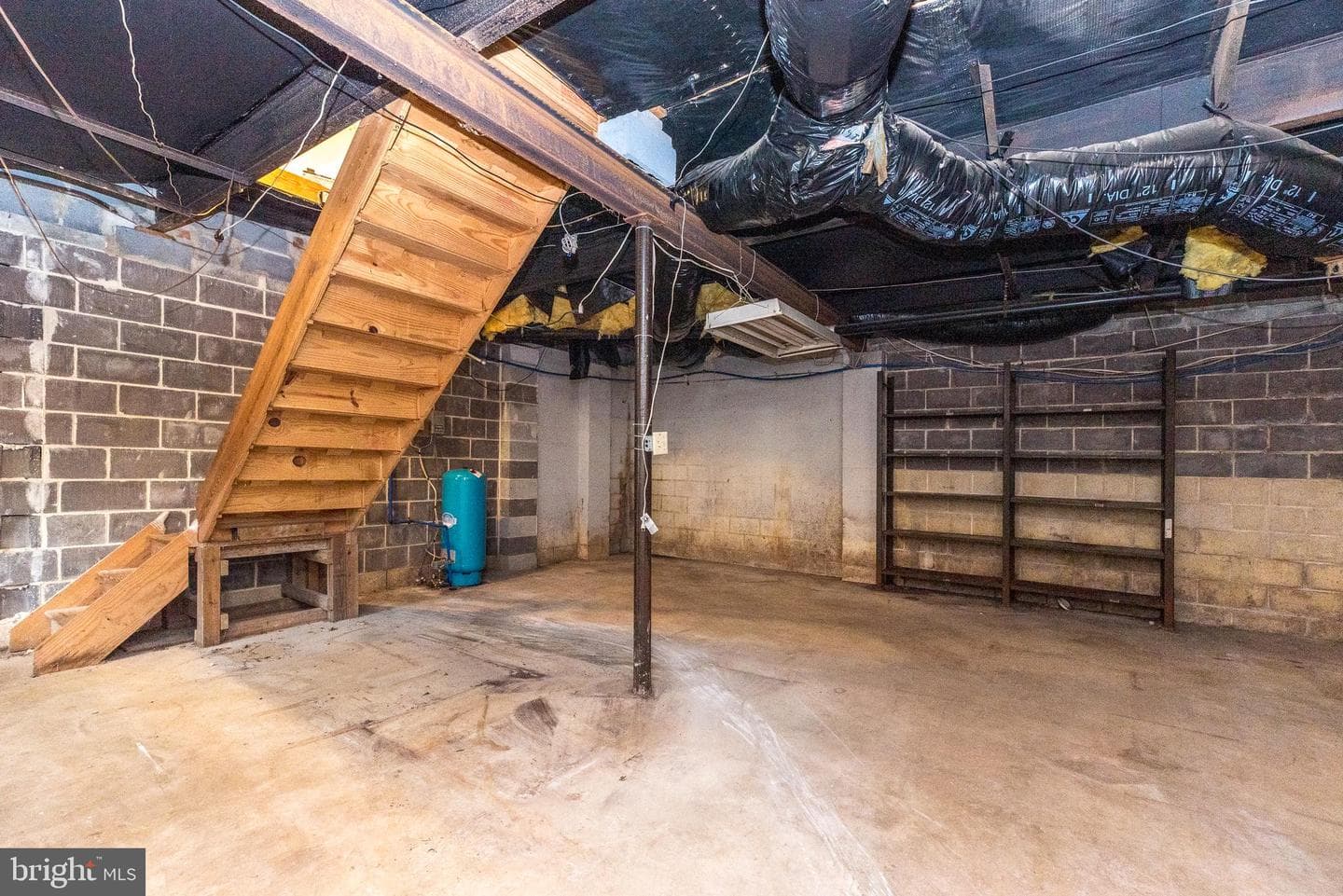 2419 Sanatoga Road photo 30