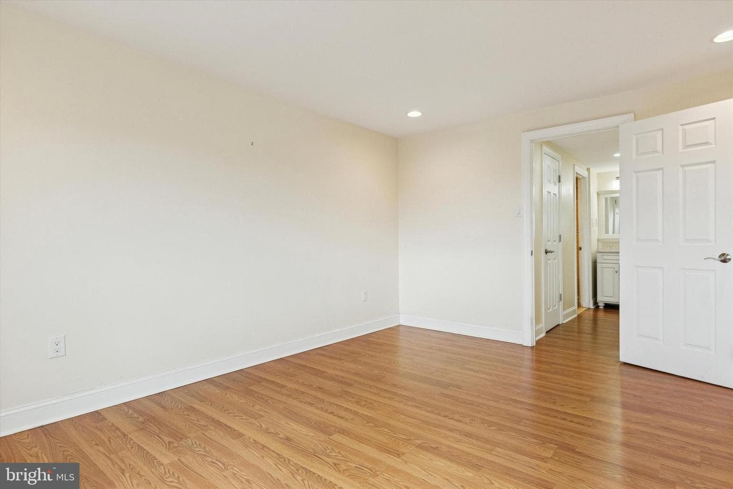 100 West Avenue #609 South/F9 photo 13