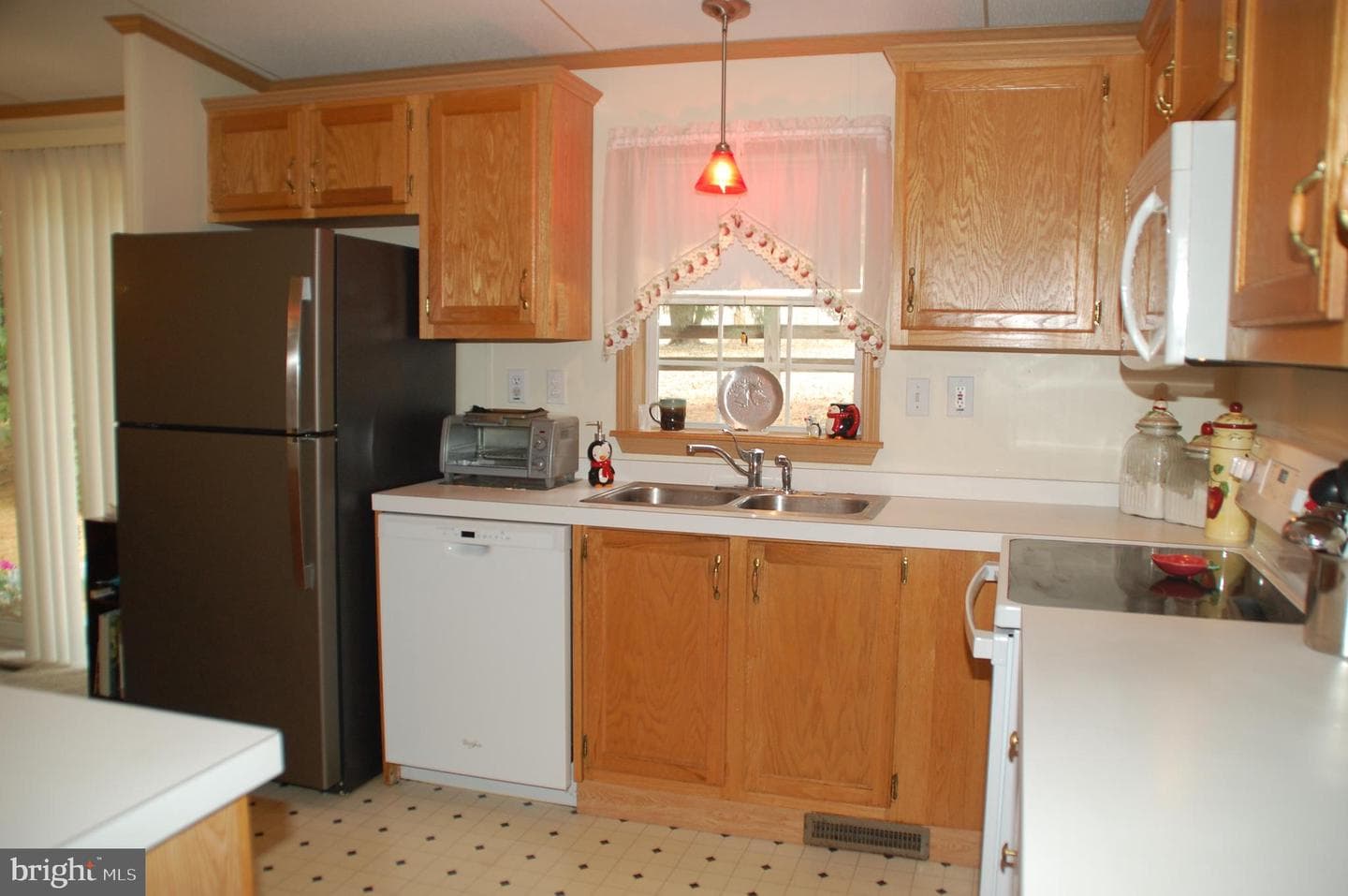 447 Manor House Lane photo 11
