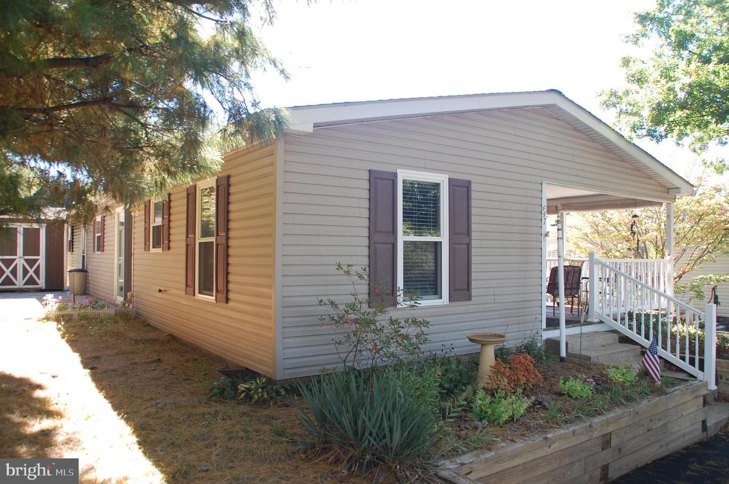 447 Manor House Lane photo 2