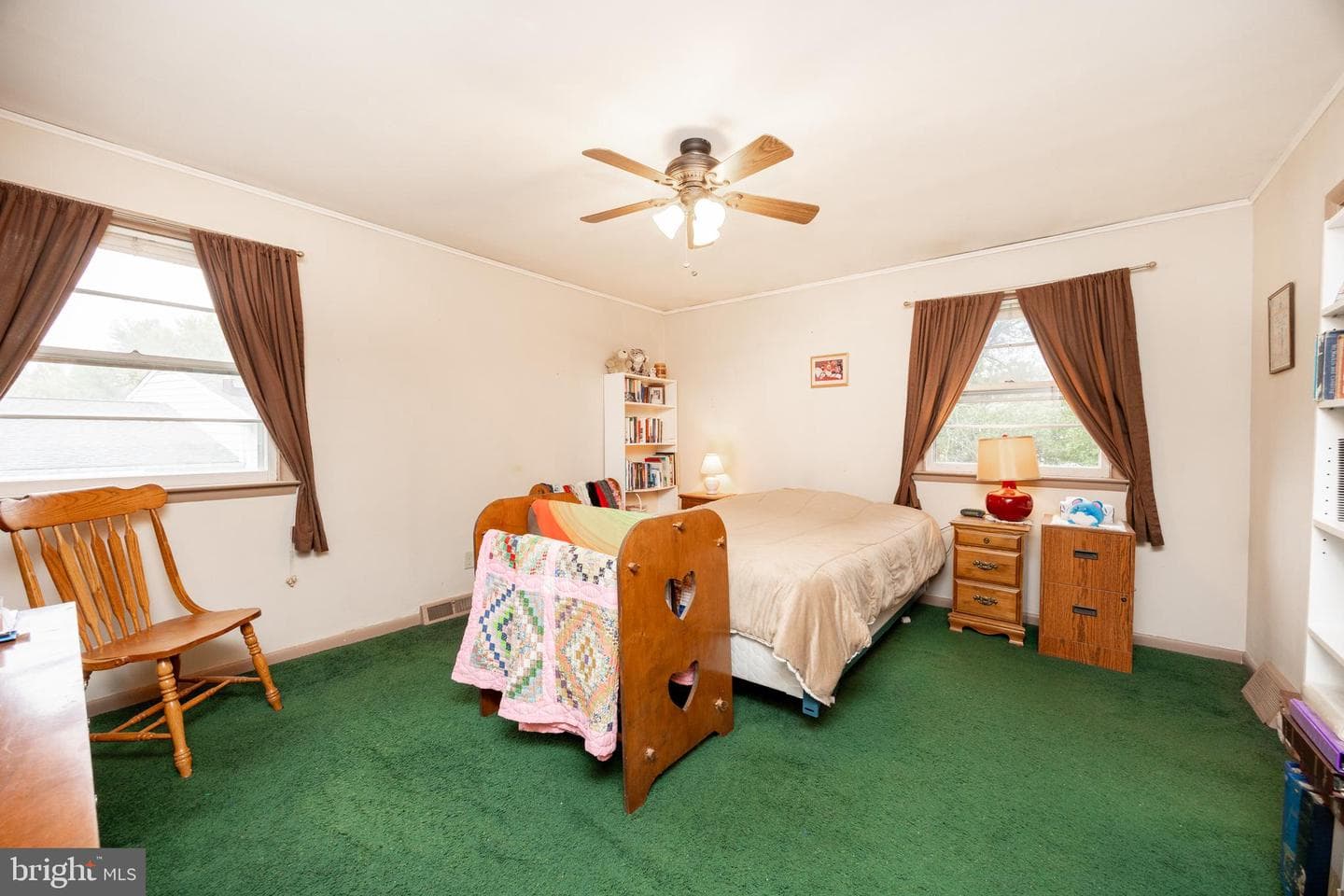1113 York Avenue photo 19