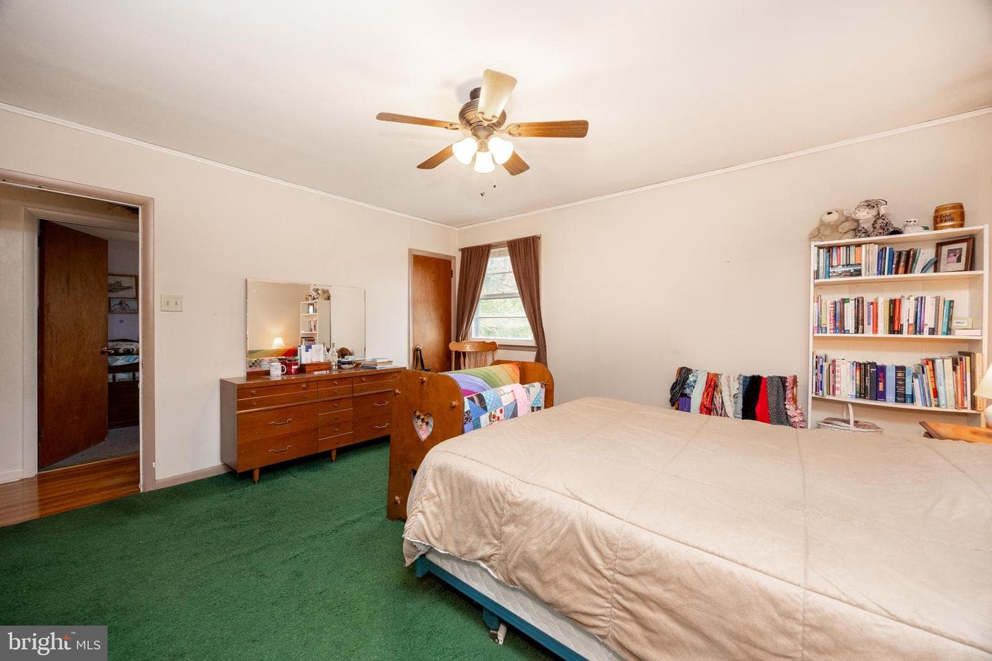 1113 York Avenue photo 20