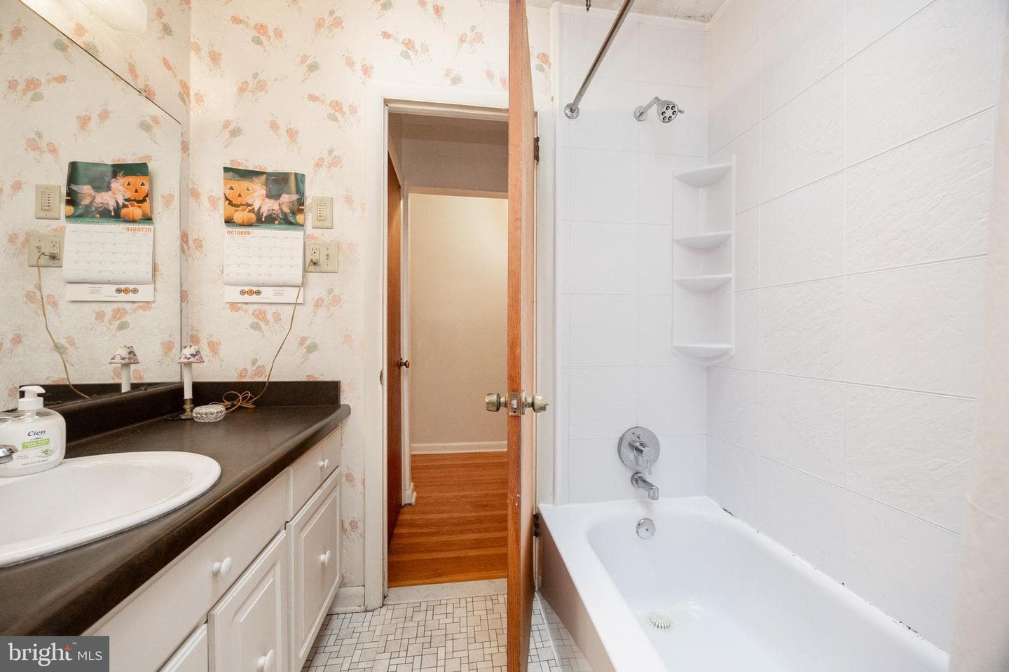 1113 York Avenue photo 26