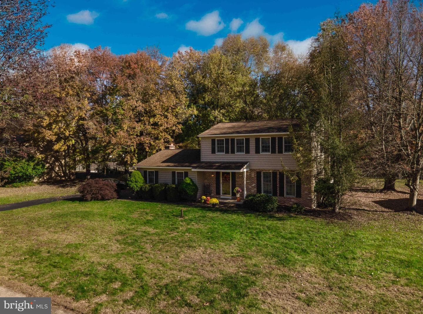 2191 Claremont Drive photo 2