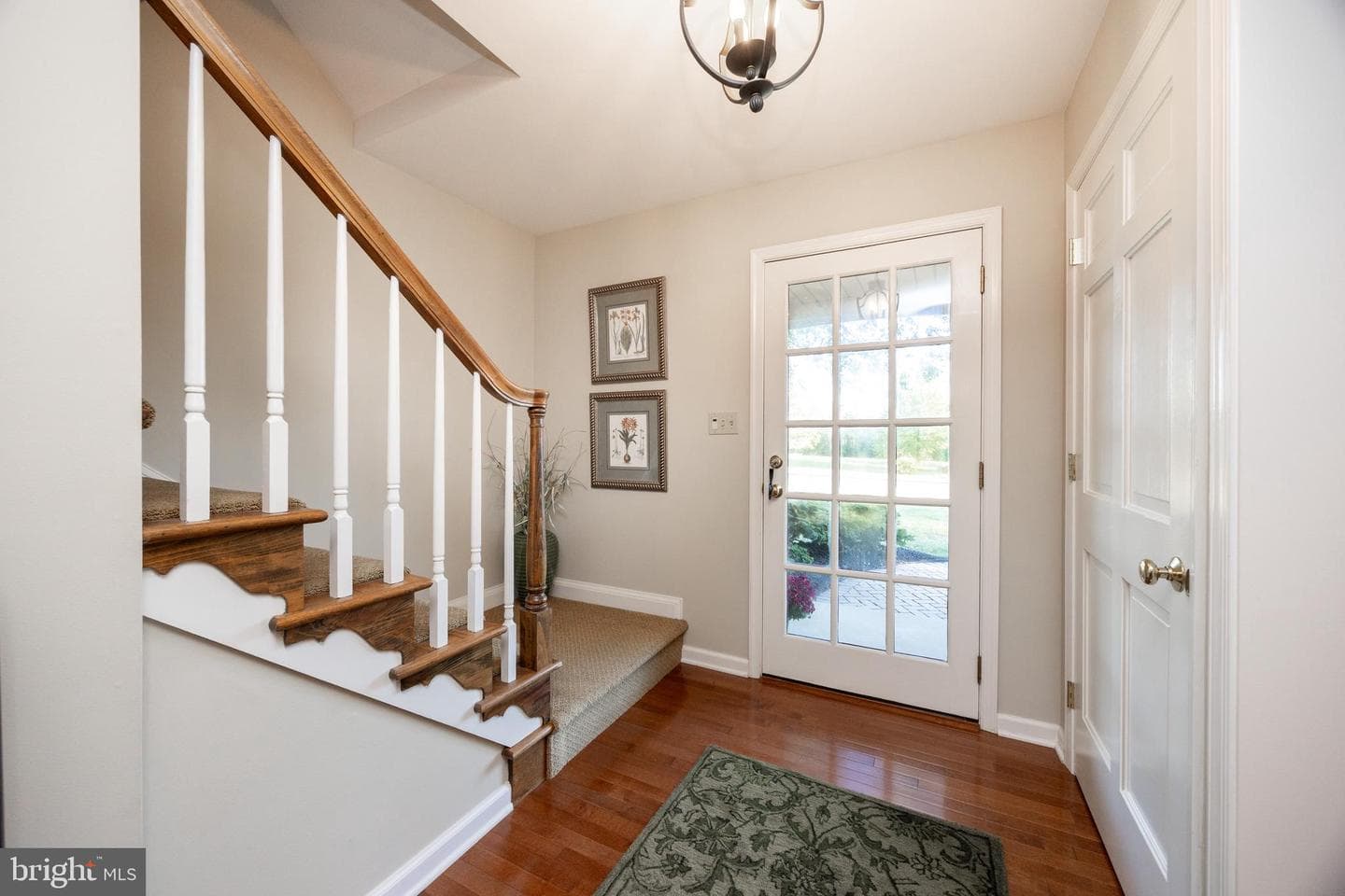 771 Sharon Lane photo 12