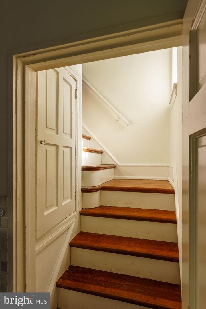 247 Meetinghouse Road photo 10