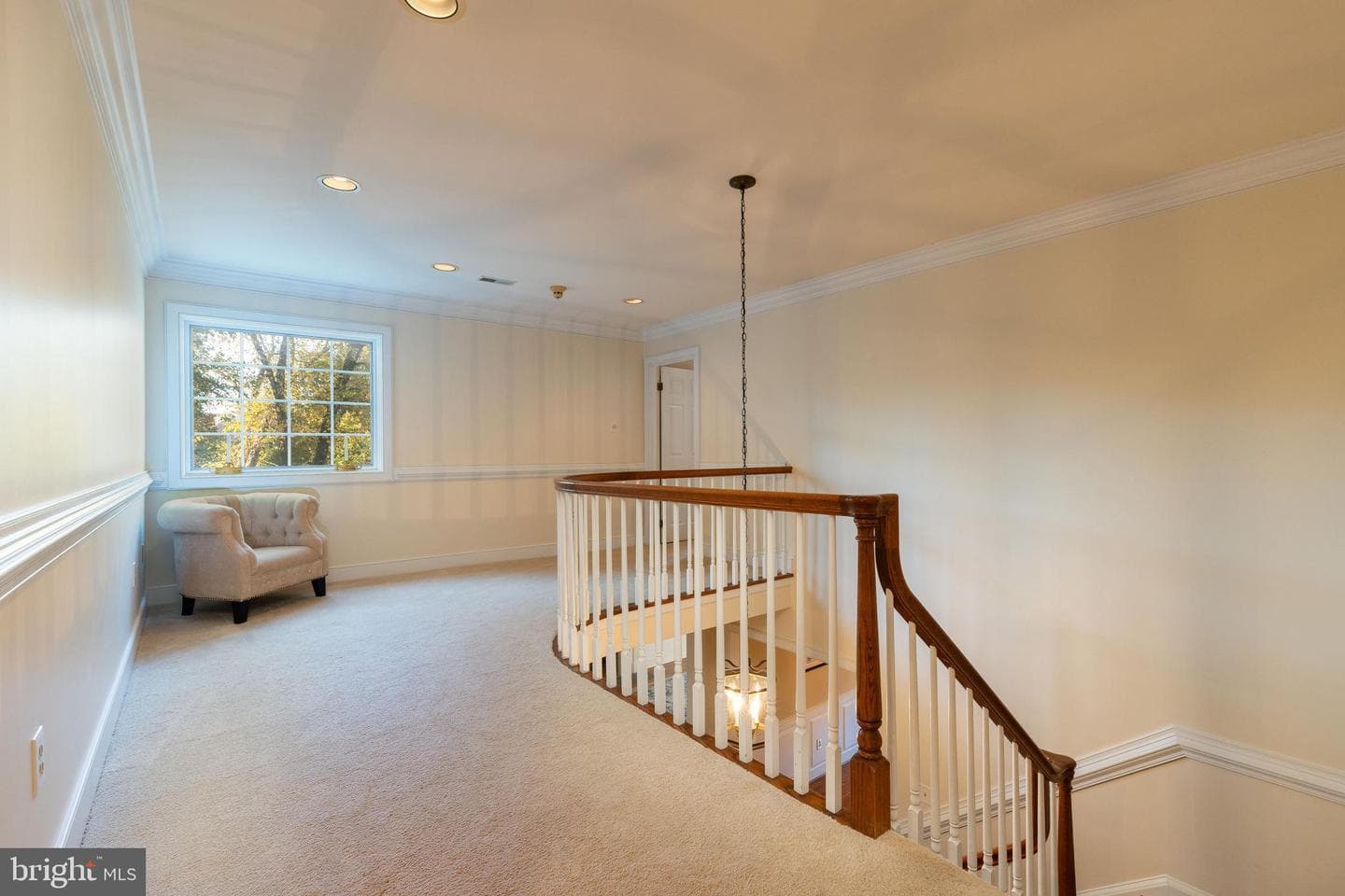 900 Gladestry Lane photo 18