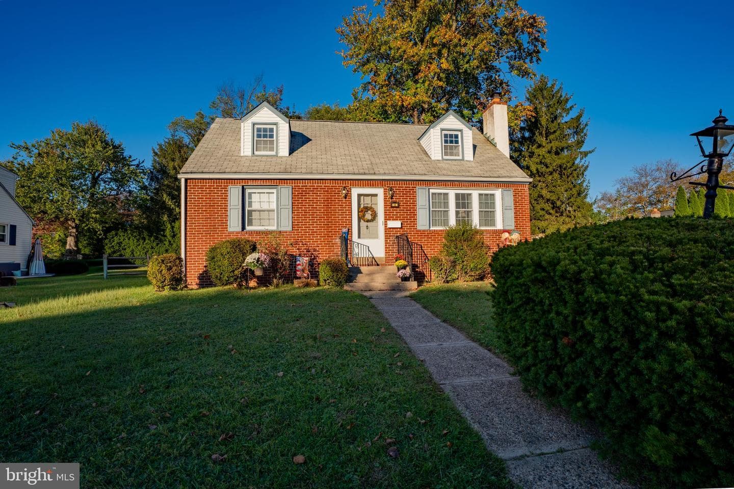 14 Norwyn Road photo 1