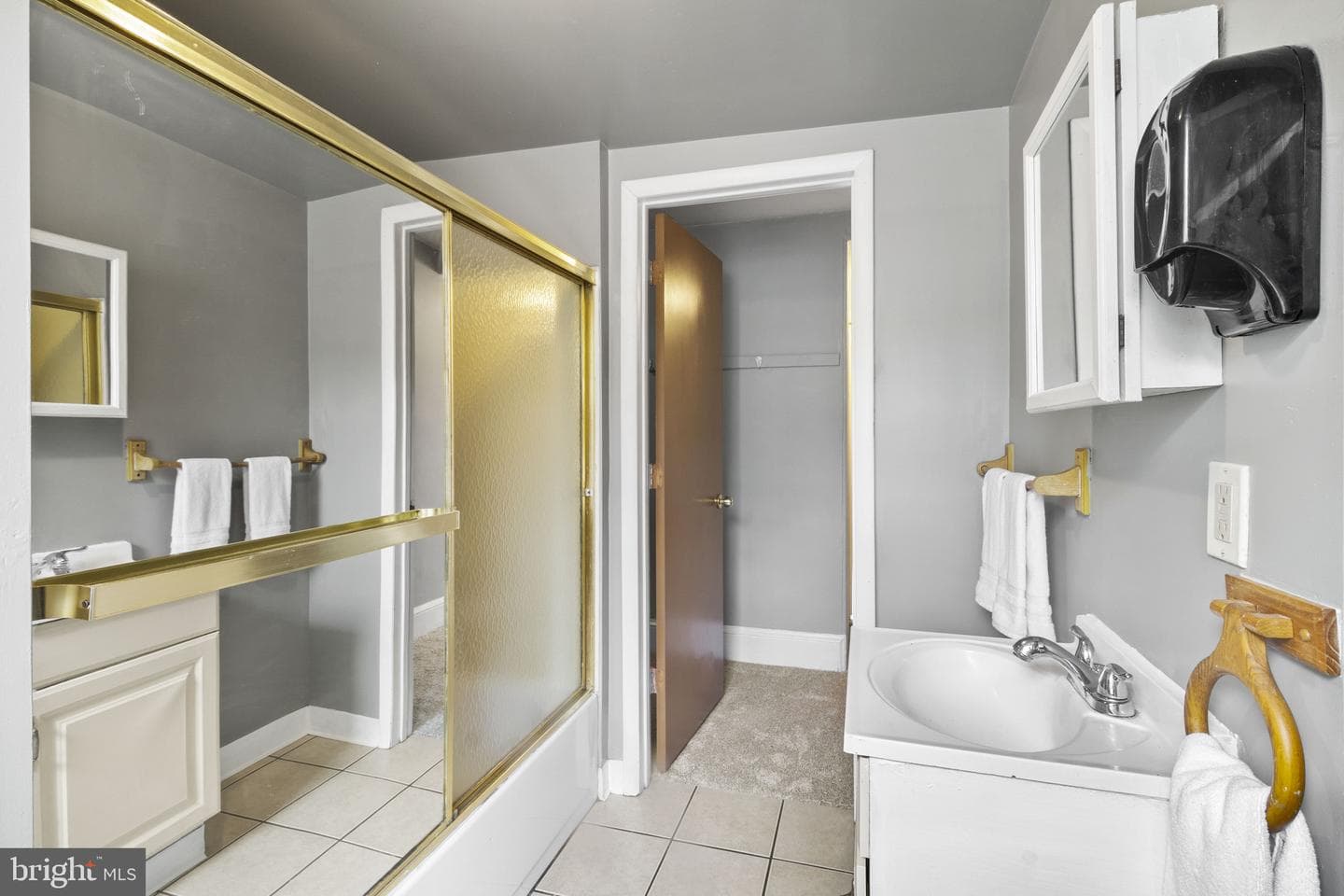 530 Norris Street photo 20