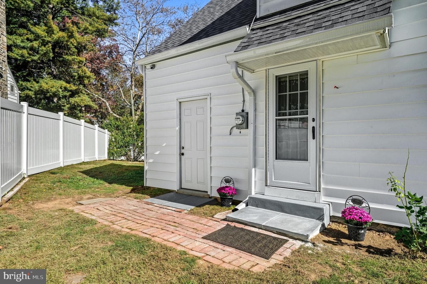 400 Witley Road photo 32