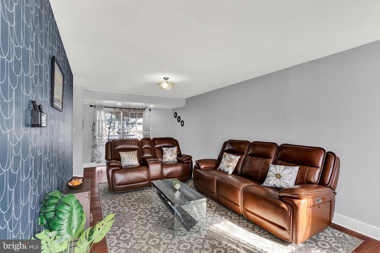 2625 Horsham Road photo 4