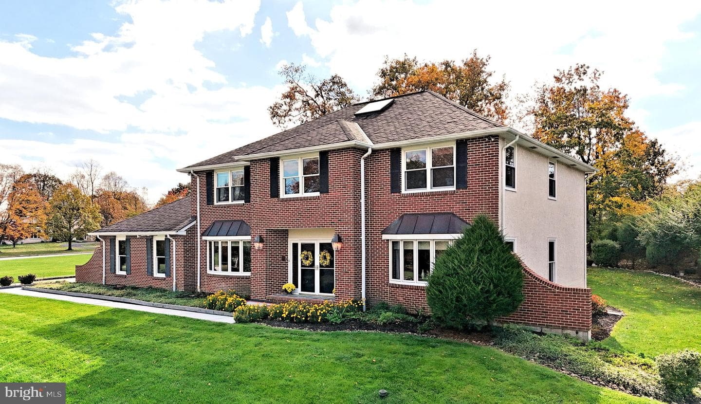 1501 Valley View Drive photo 30
