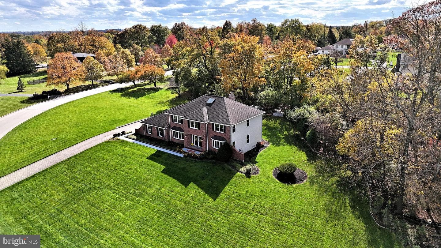 1501 Valley View Drive photo 35