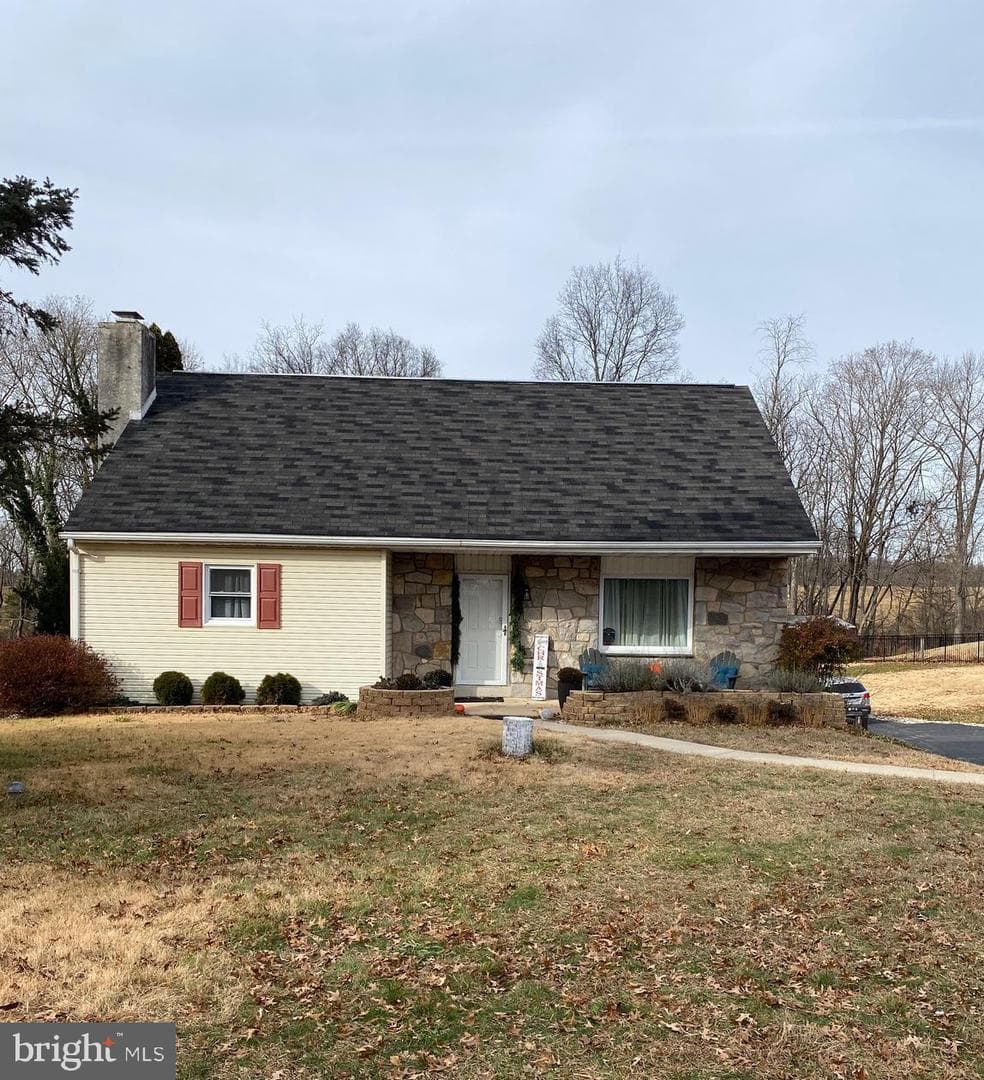 847 Rivendell Lane photo 1