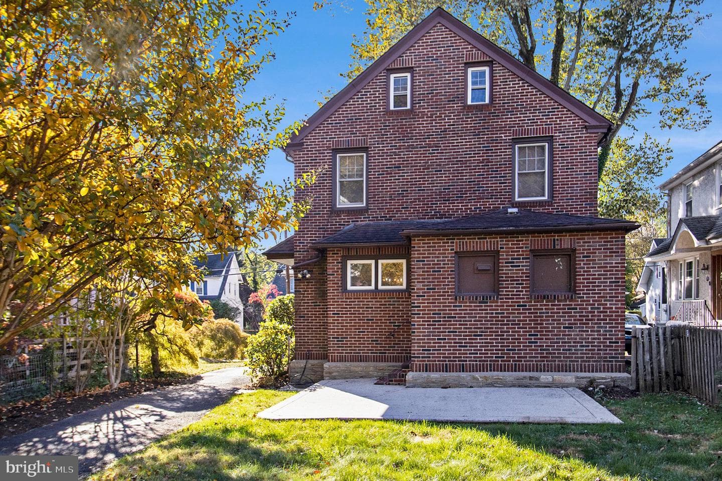 230 Harrison Avenue photo 28