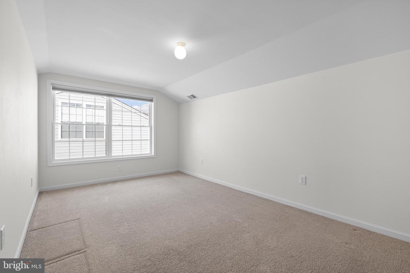 1536 Glasgow Street #80 photo 7